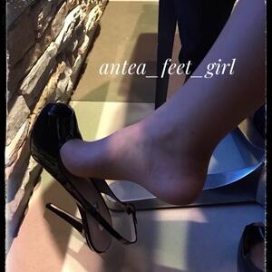 Antea_feet_girl mym