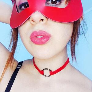 Anya_fox mym