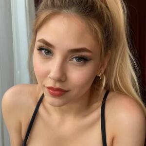 Ariana_bella mym
