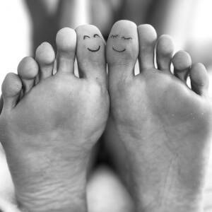 Artistic_pretty_feet mym