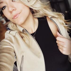 Ashley_officiel02 mym