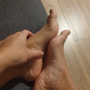 Asiagirly_feet mym