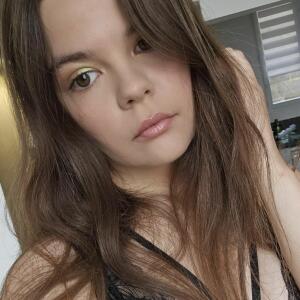 Astrid_ads mym