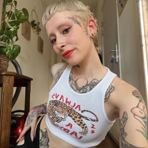 Atypical_me mym