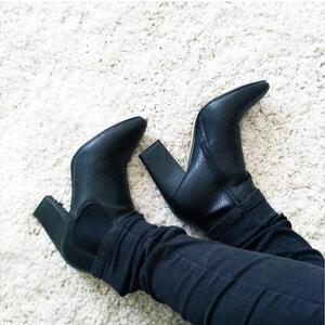 Aupied_dumur mym