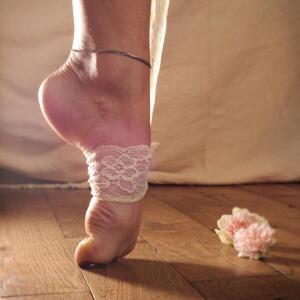 Avy_feet mym