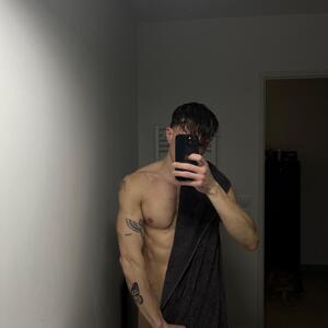 B_thomss mym