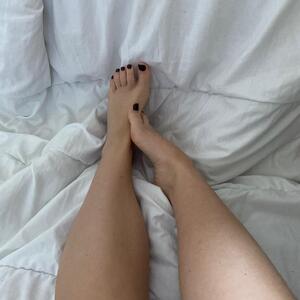Beautiful_feet_french mym
