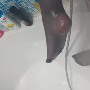 Beauty_feet_leg mym