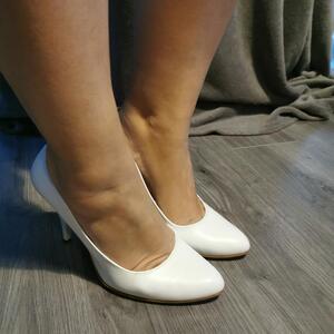 Beauty_feet_prof mym