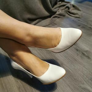 Beauty_feet_prof mym