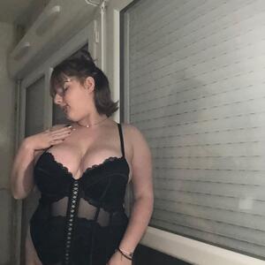 Bella_sexy mym
