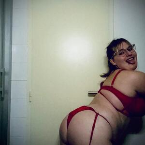 Bella_sexy mym
