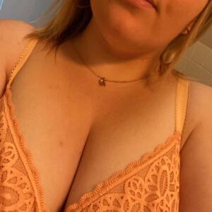 Bettyboobs_bbw mym