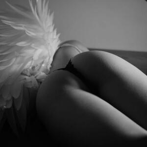 Black_kiss mym