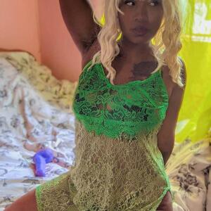 Black_lilie mym