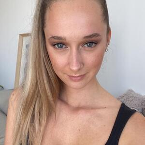 Blondedouce mym