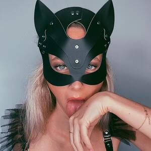 Blondedouce mym
