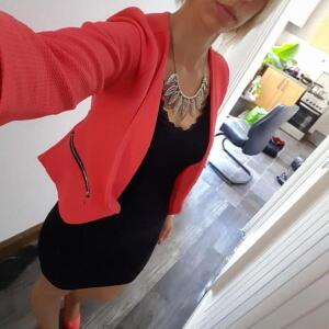 Blondie_tiffany mym