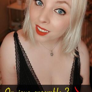 Blondiie_x mym