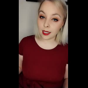 Blondiie_x mym