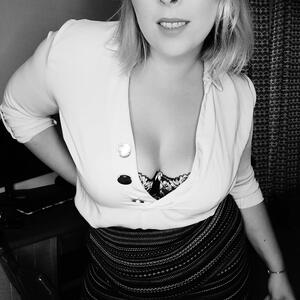 Blondiie_x mym