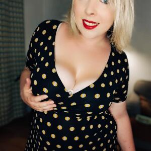 Blondiie_x mym