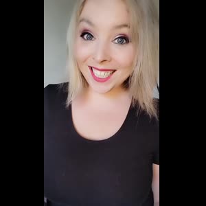 Blondiie_x mym