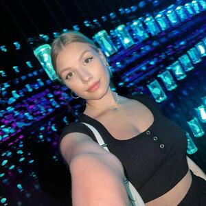 Blondine_caline mym