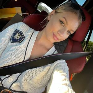 Blondine_caline mym