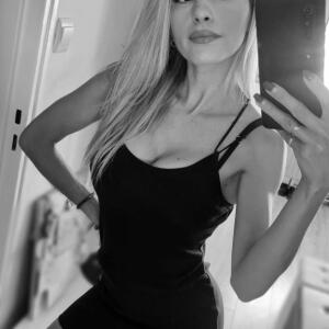Blondy_body mym