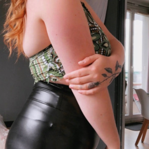 Body-curvy mym