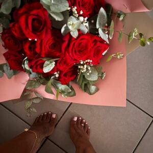 Cafrine_feet mym