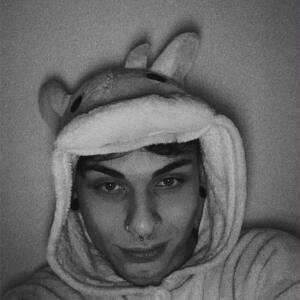 Caillou_xx mym