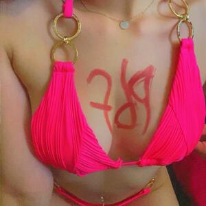 Camille_hot mym