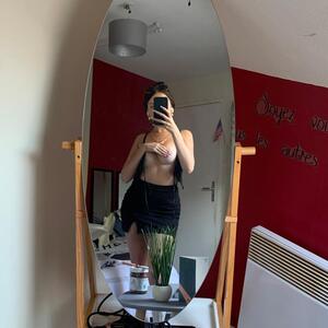 Camille_manier mym