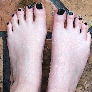 Camyah_feet mym