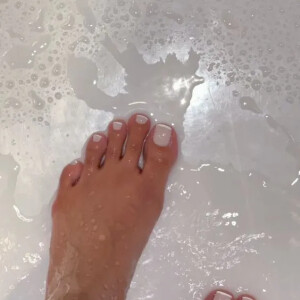 Candy_blondiefeet mym