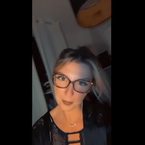 Capucine_porno mym