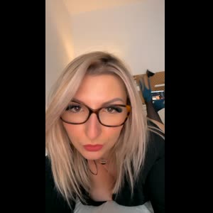 Capucine_porno mym