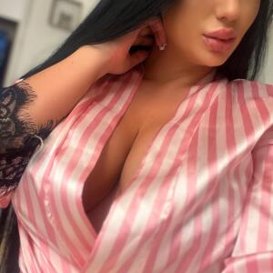 Carla_gfe mym