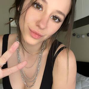 Carla_vb mym