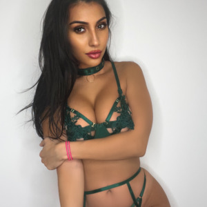 Carlinaa_nascimento mym