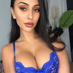 Carlinaa_nascimento mym