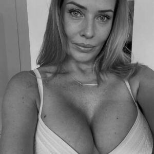 Carole_milf mym
