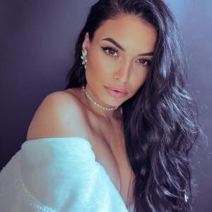 Caroline_modele mym