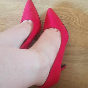 Caroline_noemie_coquine_a_plein_temps mym