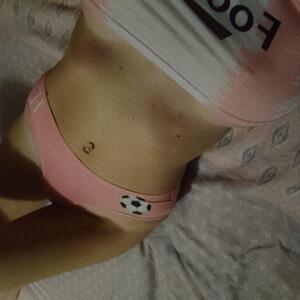 Caroline_skinny mym