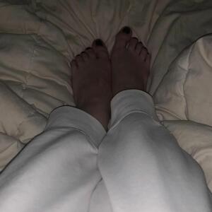 Celestia_feet_ mym
