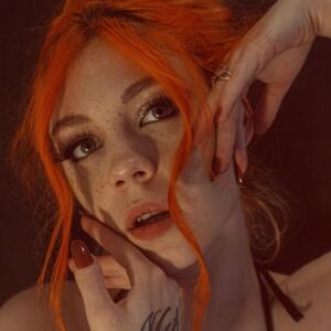 Charlinopia mym